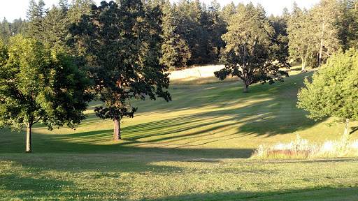 Golf Course «Laurelwood Golf Course», reviews and photos, 2700 Columbia St, Eugene, OR 97403, USA