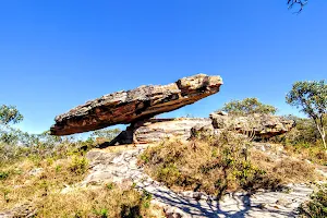 Pedra Chapeu do Sol image