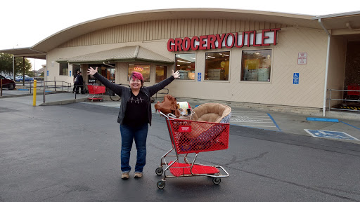 Grocery Store «Grocery Outlet Bargain Market», reviews and photos, 1124 3rd St, Crescent City, CA 95531, USA
