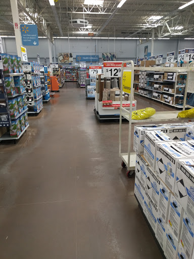 Department Store «Walmart Supercenter», reviews and photos, 632 Grassfield Pkwy, Chesapeake, VA 23322, USA