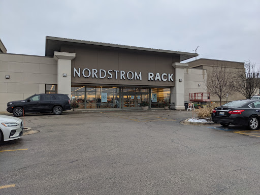 Department Store «Nordstrom Rack The Shops at Oak Brook Place», reviews and photos, 2155 22nd St, Oak Brook, IL 60523, USA