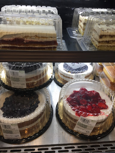 Grocery Store «Alpine Market Place», reviews and photos, 604 W Broad St, Linden, MI 48451, USA