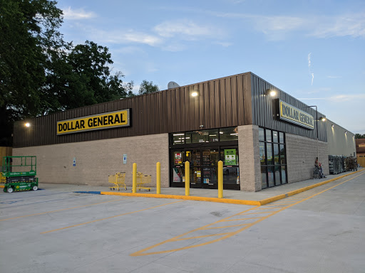 Home Goods Store «Dollar General», reviews and photos, 315 N Main St, Sigourney, IA 52591, USA