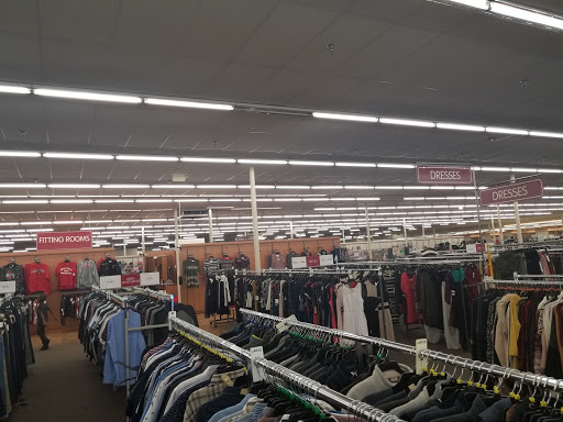 Clothing Store «Burlington Coat Factory», reviews and photos, 5245 Ridge Rd, Cincinnati, OH 45213, USA