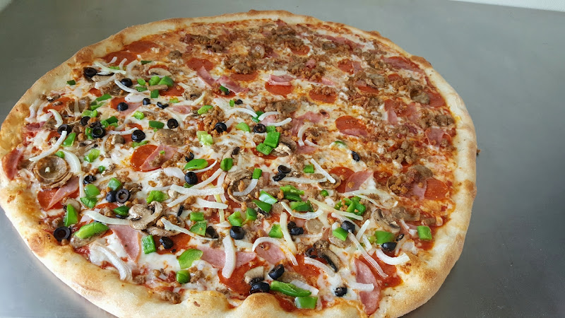 #5 best pizza place in Jacksonville - Empire Pizza