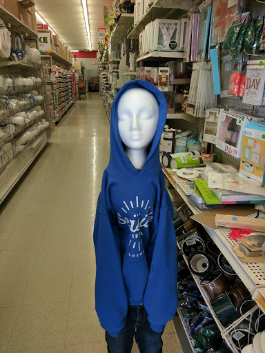 Shopping Mall «Oregon City Shopping Center», reviews and photos, I-205, Oregon City, OR 97045, USA