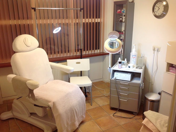 Pedicure Salon Enny