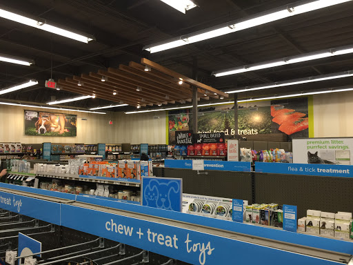 Pet Supply Store «Petco Animal Supplies», reviews and photos, 3495 Sports Arena Blvd, San Diego, CA 92110, USA