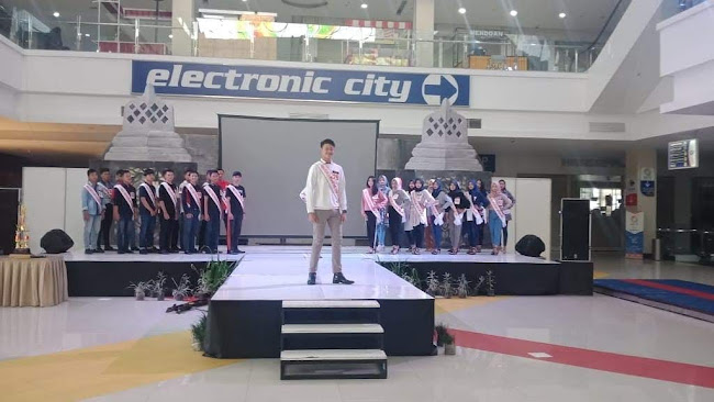 Foto Utama
