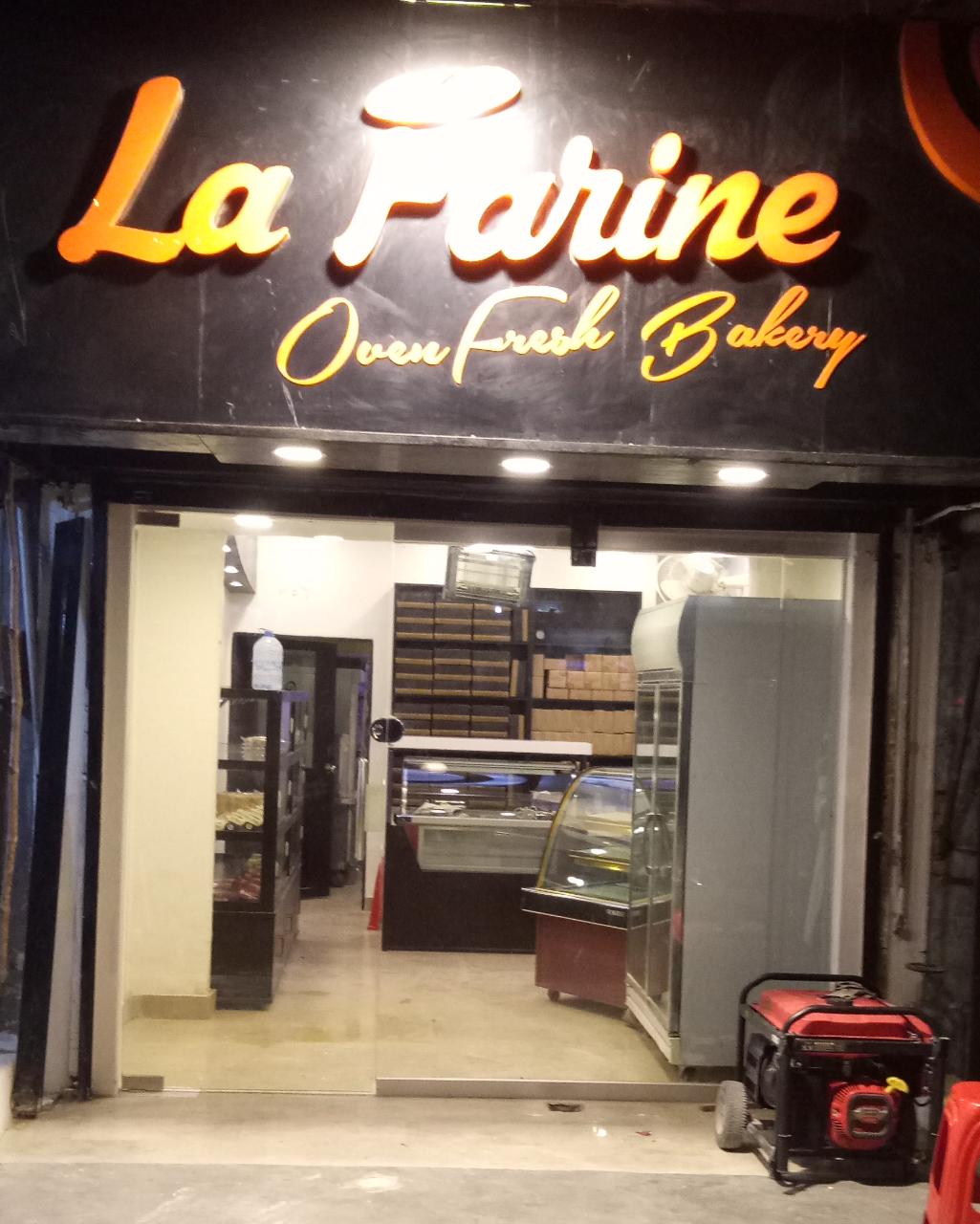 La Farine Bakery Nipa Branch Junaid Plaza near UBL Bank