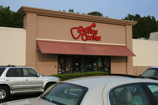 Shopping Mall «Centre at Riverchase Shopping Ctr», reviews and photos, 1694 Montgomery Hwy, Hoover, AL 35216, USA