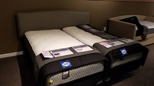 Appliance Store «P.C. Richard & Son», reviews and photos, 109 Old Country Rd, Carle Place, NY 11514, USA