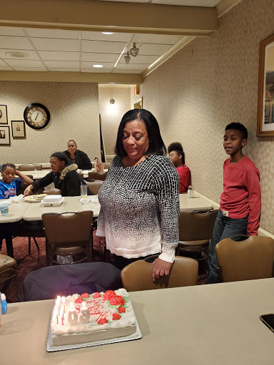 American Restaurant «MCL Restaurant & Bakery Whitehall», reviews and photos, 5240 E Main St, Whitehall, OH 43213, USA