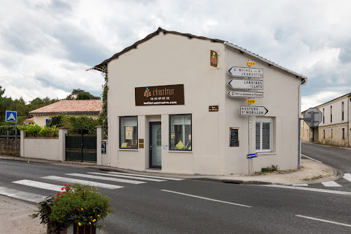 L'institut À Saint Selve à Saint-Selve, Gironde