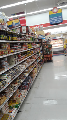 Supermarket «Compare Foods Supermarket», reviews and photos, 818 E Arrowood Rd, Charlotte, NC 28217, USA