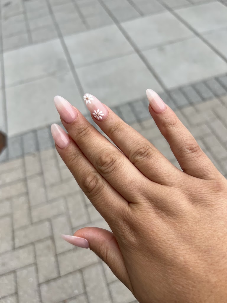 Metro Nails & Spa 21117