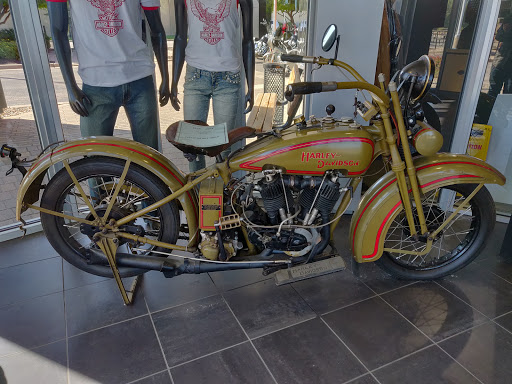 Harley-Davidson Dealer «Outlaw Harley-Davidson», reviews and photos, 3100 Northwest Jefferson, Blue Springs, MO 64015, USA