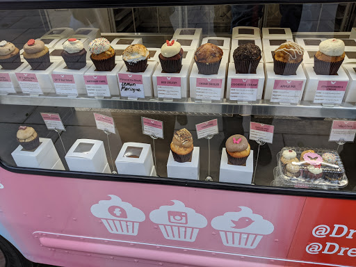 Baking Supply Store «Cake Supplies», reviews and photos, 8805 S Roberts Rd, Hickory Hills, IL 60457, USA