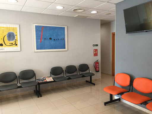 CLÍNICA DENTAL MEDENT en Castelldefels, Barcelona