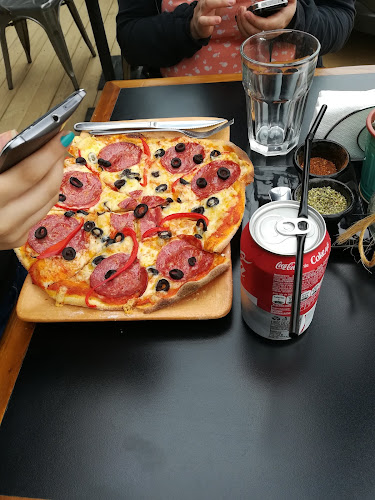 Opiniones de BRAVOS Fábrica de pizzas en Pichilemu - Pizzeria