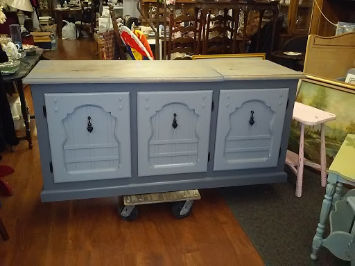 Thrift Store «Taste and See Thrift/Antiques», reviews and photos, 720 NY-25A, Rocky Point, NY 11778, USA