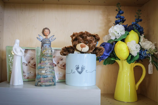 Florist «The Little Flower Shop», reviews and photos, 84 W 11th St, Tracy, CA 95376, USA