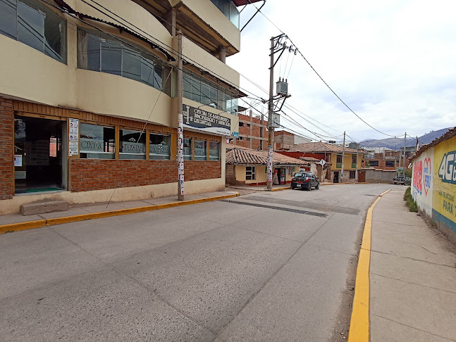 Comentarii opinii despre Oficina de Saneamiento Inmobiliario y Asesoría Registral