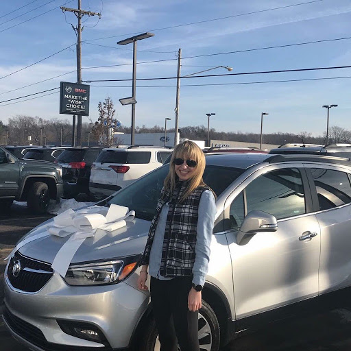Car Dealer «Randy Wise Buick GMC», reviews and photos, 2530 Owen Rd, Fenton, MI 48430, USA