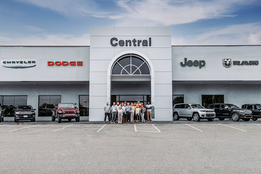 Jeep Dealer «Central Jeep Chrysler Dodge RAM of Raynham», reviews and photos, 191 US-44, Raynham, MA 02767, USA