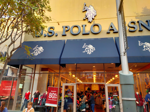 Sporting Goods Store «ASICS Outlet», reviews and photos, 20 City Blvd W #112, Orange, CA 92868, USA