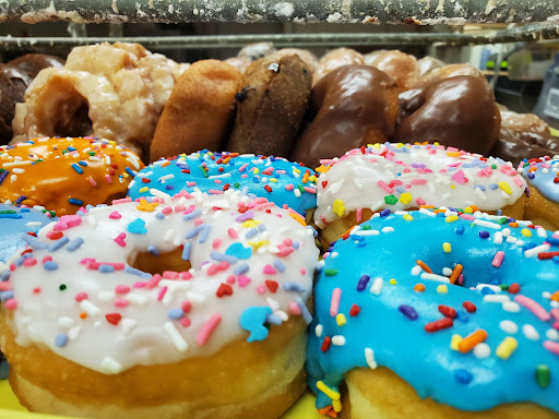 Donut Shop «Donut Palace», reviews and photos, 106 N Cedar Ridge Dr, Duncanville, TX 75116, USA