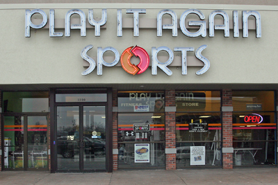 Sporting Goods Store «Play It Again Sports Springfield», reviews and photos, 1300 E Battlefield Rd, Springfield, MO 65804, USA