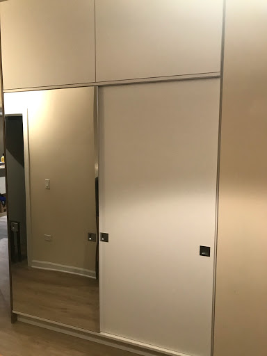 Woodworker «UniMode Woodworking & Design», reviews and photos, 11S104 S Jackson St, Burr Ridge, IL 60527, USA