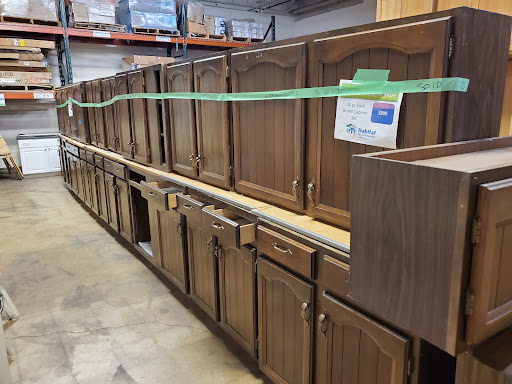 Building Materials Store «Habitat for Humanity ReStore Lake County», reviews and photos