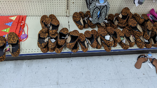 Variety Store «King 99 Cent Store», reviews and photos, 25 W Main St, Humble, TX 77338, USA