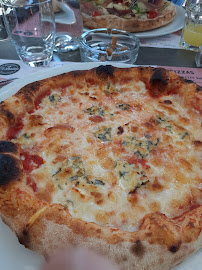 Pizza du Restaurant La Verrière à Le Pont-de-Beauvoisin - n°7