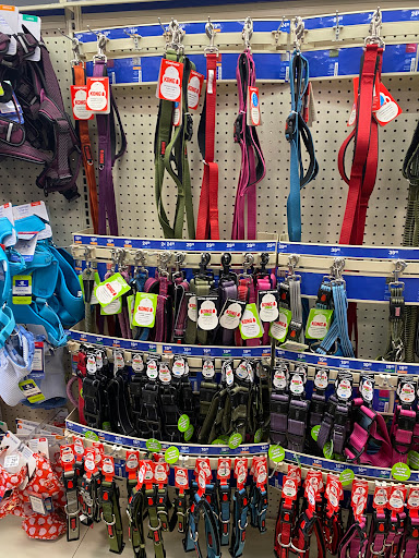 Pet Supply Store «PetSmart», reviews and photos, 5999 Madison Ave, Carmichael, CA 95608, USA