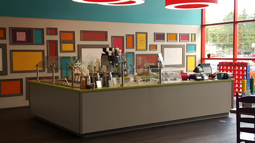 Movie Theater «Cinema Carousel», reviews and photos, 4289 Grand Haven Rd, Muskegon, MI 49441, USA