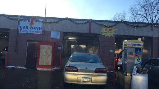 The Car Wash Co. en Maplewood