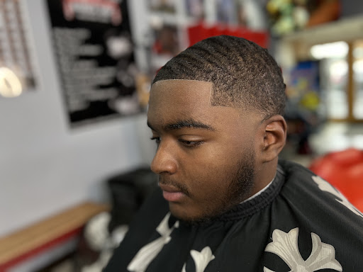 Barber Shop «The Gentlemens Club Barbershop», reviews and photos, 1320 Jefferson Davis Hwy Suite #20, Fredericksburg, VA 22401, USA