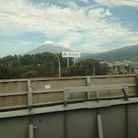 鈴与 富士支店 倉庫課 比奈第一物流センター