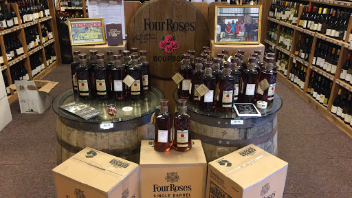 Wine Store «The Wine & Spirit Company of Greenville», reviews and photos, 4025 Kennett Pike, Greenville, DE 19807, USA