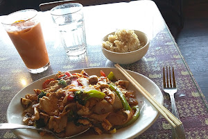 On Rice Thai Cuisine