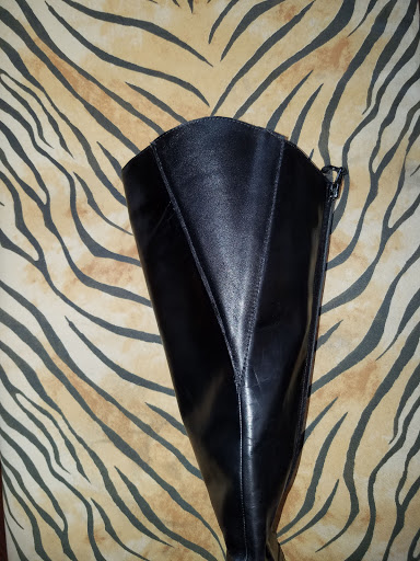 Shoe Repair Shop «San Pedro Shoe & Repair», reviews and photos, 1434 W 8th St, San Pedro, CA 90732, USA