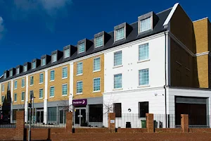 Premier Inn Epsom Town Centre hotel image