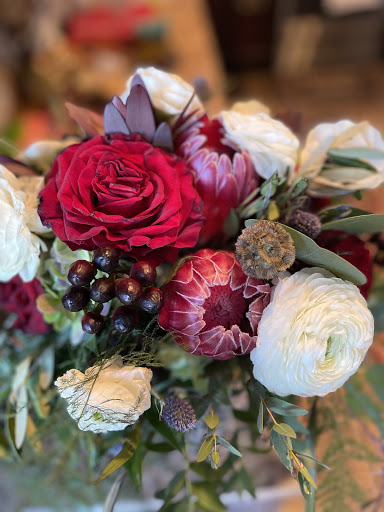 Florist «Flowers By Larry», reviews and photos, 427 N Church St, Hendersonville, NC 28792, USA