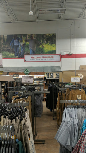 Home Improvement Store «Tractor Supply Co.», reviews and photos, 4601 E Grand River Ave, Howell, MI 48843, USA