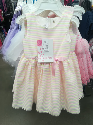 Discount Store «Fallas Discount Stores», reviews and photos, 909 N Avalon Blvd, Wilmington, CA 90744, USA