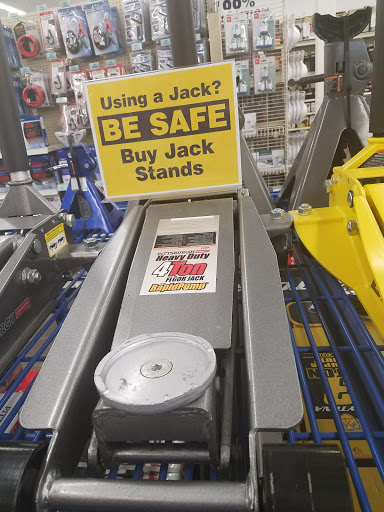 Hardware Store «Harbor Freight Tools», reviews and photos, 2320 Main St, Longmont, CO 80501, USA