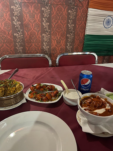 مطعم لذة النخيل 